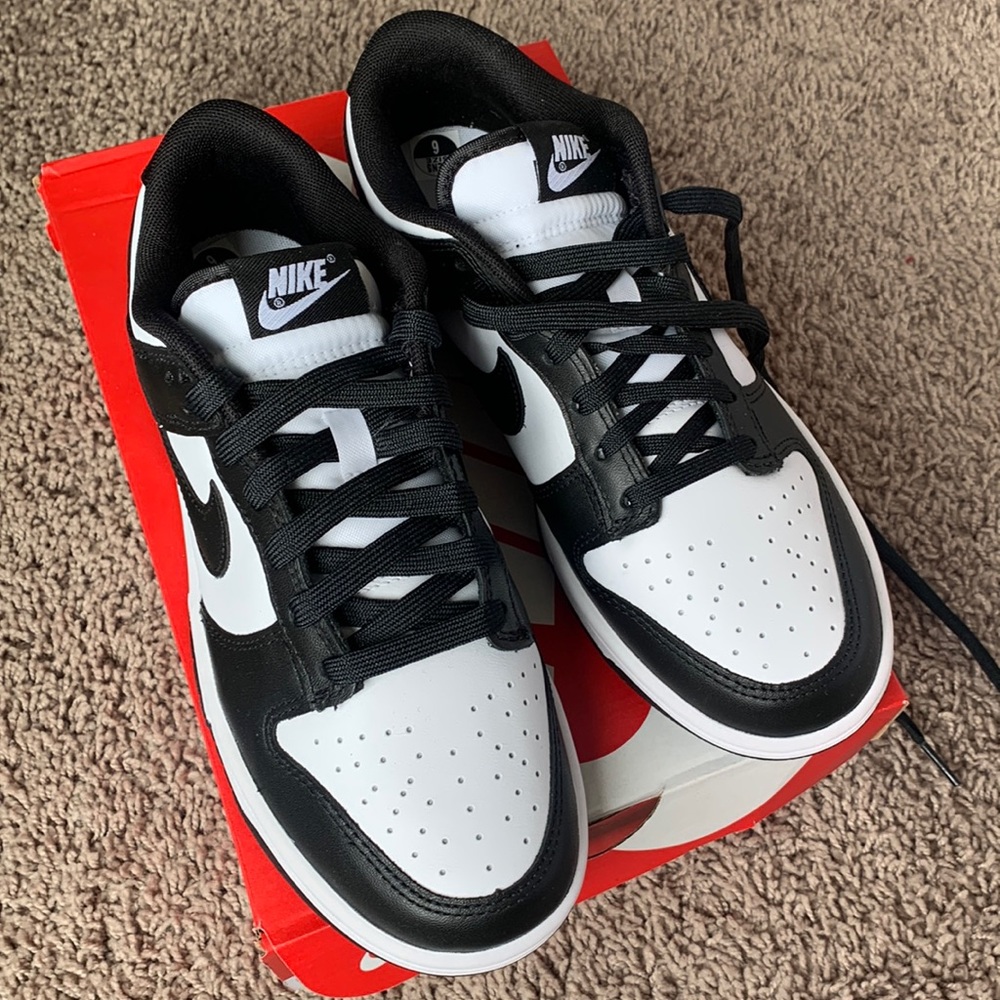 Nike Dunk Low Retro Basketball Shoe black and white “Panda”
